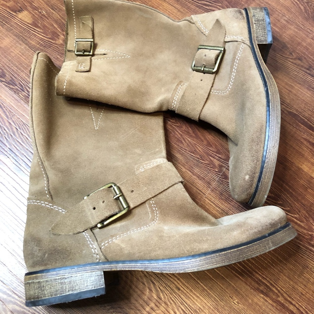 American Eagle Boots size 7